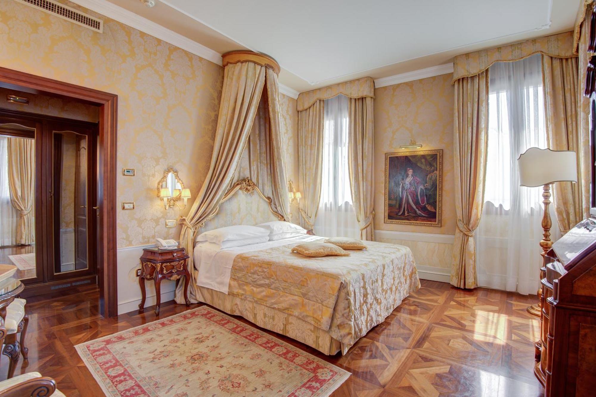 Hotel Canal Grande Venezia